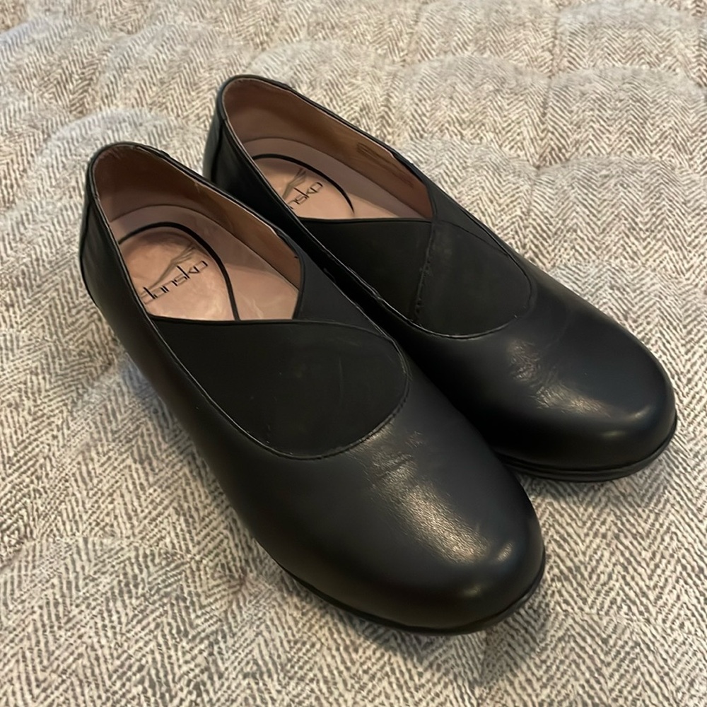 Dansko black leather flats size EU 37